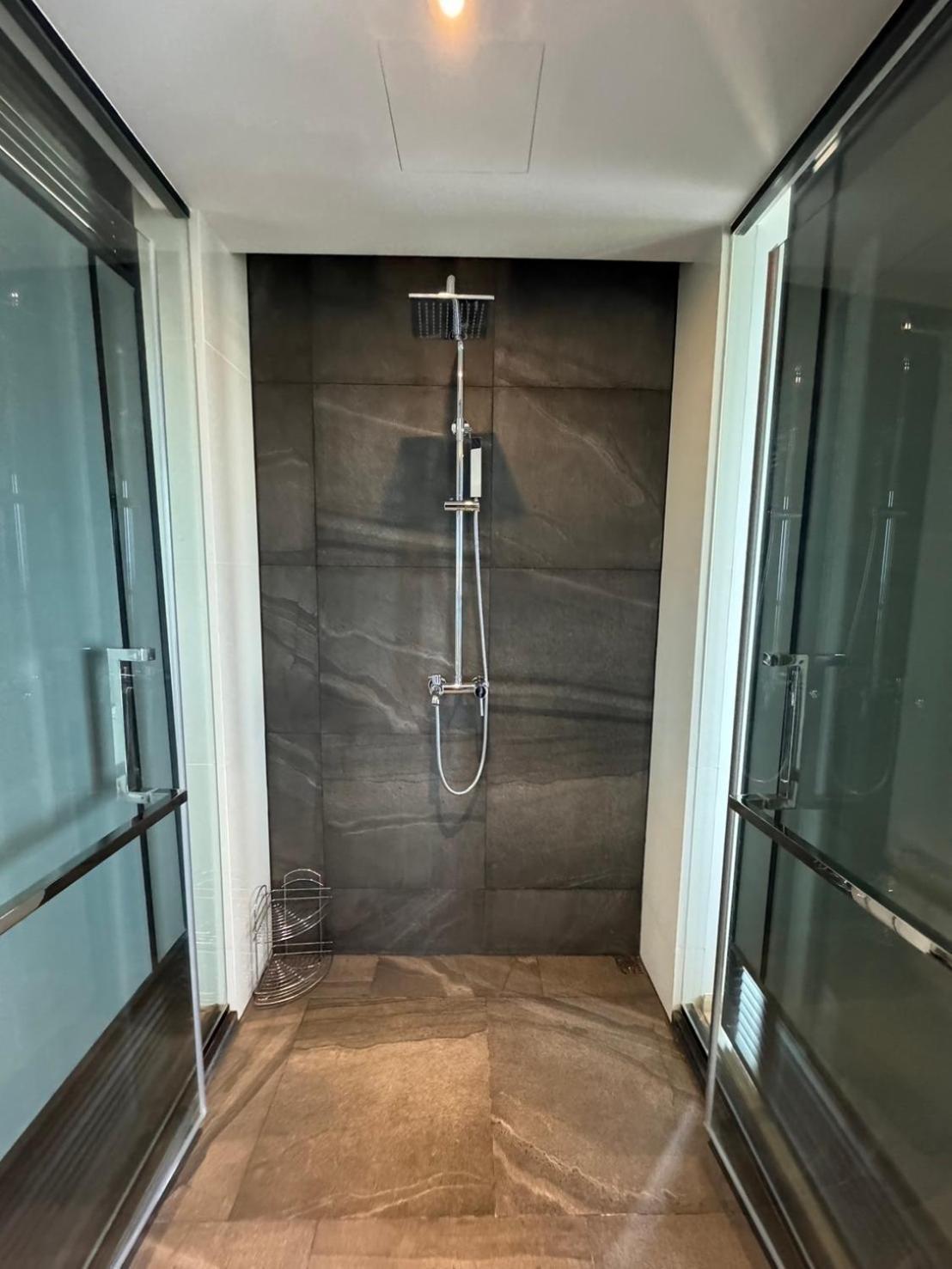 Apartemen Andromeda Seaview Near